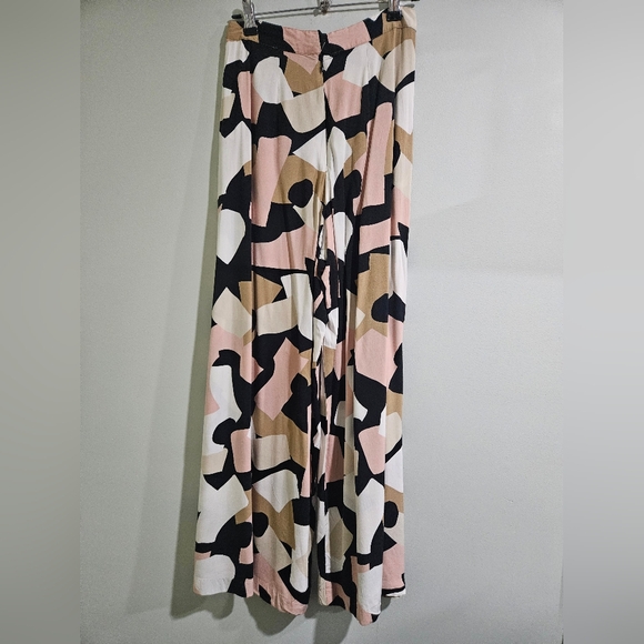 Anthropolgie Abstract Print Wide Leg Pants - Picture 5 of 7